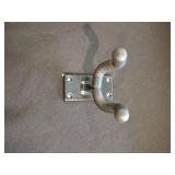 Alvarez acoustic guitar RF210 NAT hard case and wall mount included