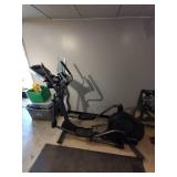 Life fitness elliptical machine
