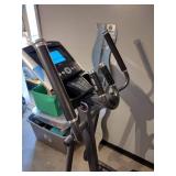 Life fitness elliptical machine
