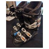 Salomon force ski boots size 27.5