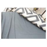 Full Size Bed Set (6 pieces)