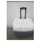 Igloo cooler with pulling handle and wheels