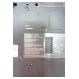 IBM ThinkPad - powers up