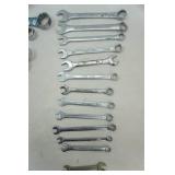 wrenches (about 25ct)