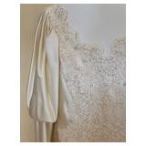 Elegant Vintage Wedding Dress