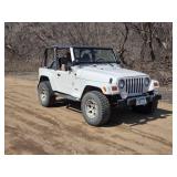 2000 Jeep Wrangler Sport Utility with 4.0L High Output Engine