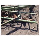 John Deere Agricultural Disc 12