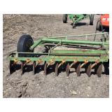 John Deere Agricultural Disc 12