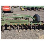 John Deere Agricultural Disc 12