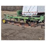 John Deere F1350-F1450 Moldboard Plow