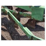 John Deere F1350-F1450 Moldboard Plow