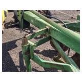 John Deere F1350-F1450 Moldboard Plow