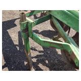 John Deere F1350-F1450 Moldboard Plow