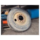 Used Michelin Radial XZA-1 Truck Tire with Rim 11R22.5