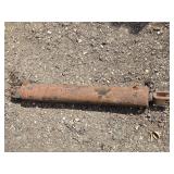 Used Rusty Hydraulic Cylinder with 28