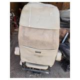 Used Adjustable Air Ride International Truck Seat