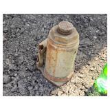 Larin 20 Ton Hydraulic Bottle Jack Model BJ-20 - May Need Oil, No Handle