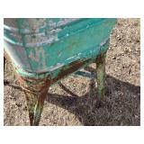 Vintage Washtub and Ringer