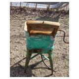 Vintage Washtub and Ringer
