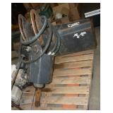 Bobcat C15 auger - new head on it, accepts both hex and round shaft