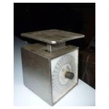 Sysco 2 lb food scale - works good
