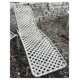 Lounge Chair with Accent Table / Sun Lounger with Accent Table