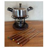 Fondue Pot with Six Forks