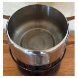 Fondue Pot with Six Forks