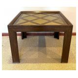 Pair of Mid Century Side Tables / Accent Tables