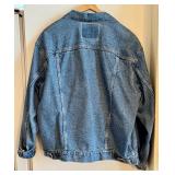 Levi’s Denim Relaxed Trucker Jacket / Levi’s Large Denim Trucker Jacket