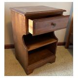 Vintage Heywood-Wakefield Nightstand