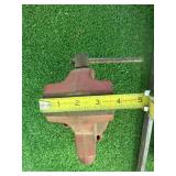 Pry Bars & Bench Vise