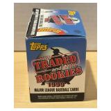 1999 Topps Traded Baseball Factory Set - Autograph Card is in the set!!!