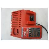 Milwaukee 6.5" Circular Saw with battery and Charging Block