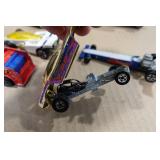 Hot Wheels Car Storage Case with Assorted Cars - Some Vintage