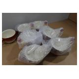 Vintage Chicken Themed Tea Pot & 8 Tea Cups