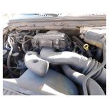 2006 Ford F350  XL 4WD Super Duty Utility Truck with Western Plow