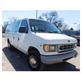 1999 Ford E350 Van