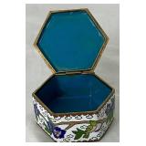 Cloisonne Rice Bowls and Trinket Box plus Hokutosha Occupied Japan Trinket Tray & Demitasse Cup