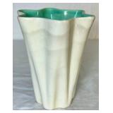 Red Wing Pottery Vase #887 Egg Shell White Exterior and Green Interior