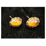 Collection of 10K Gold Pieces - Earrings, ring and pin