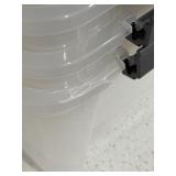 12.9 QT Storage Containers