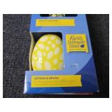 2 Facial Cleansing Systems, Detangl...