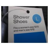 6 pr Room Essentials Shower Shoes S...