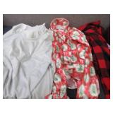3 Sets Ladies Large Pajamas/Lounge ...