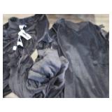 2 Sets Ladies Small Pajamas/Lounge ...