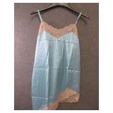 4 Sets Ladies XL Lingerie looks sma...