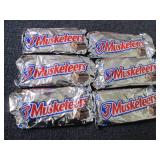 6- 5 ct 3 Musketeers Fun Size...