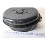 Enamel Covered Roaster with Lid - USA Made