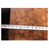 Set of 4 Folding TV Tray Tables with Woodgrain Pattern